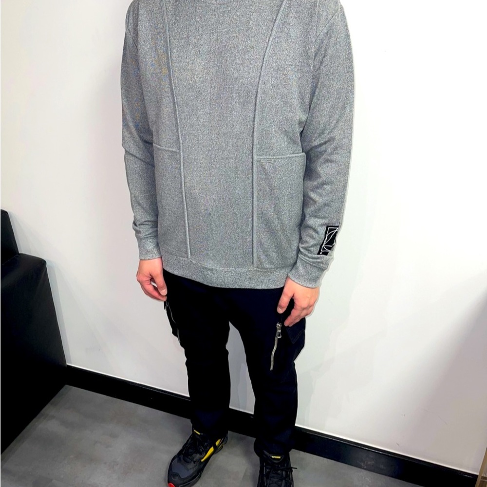 McQ by McQueen technical pullover with front pockets in grey size large.nice fit